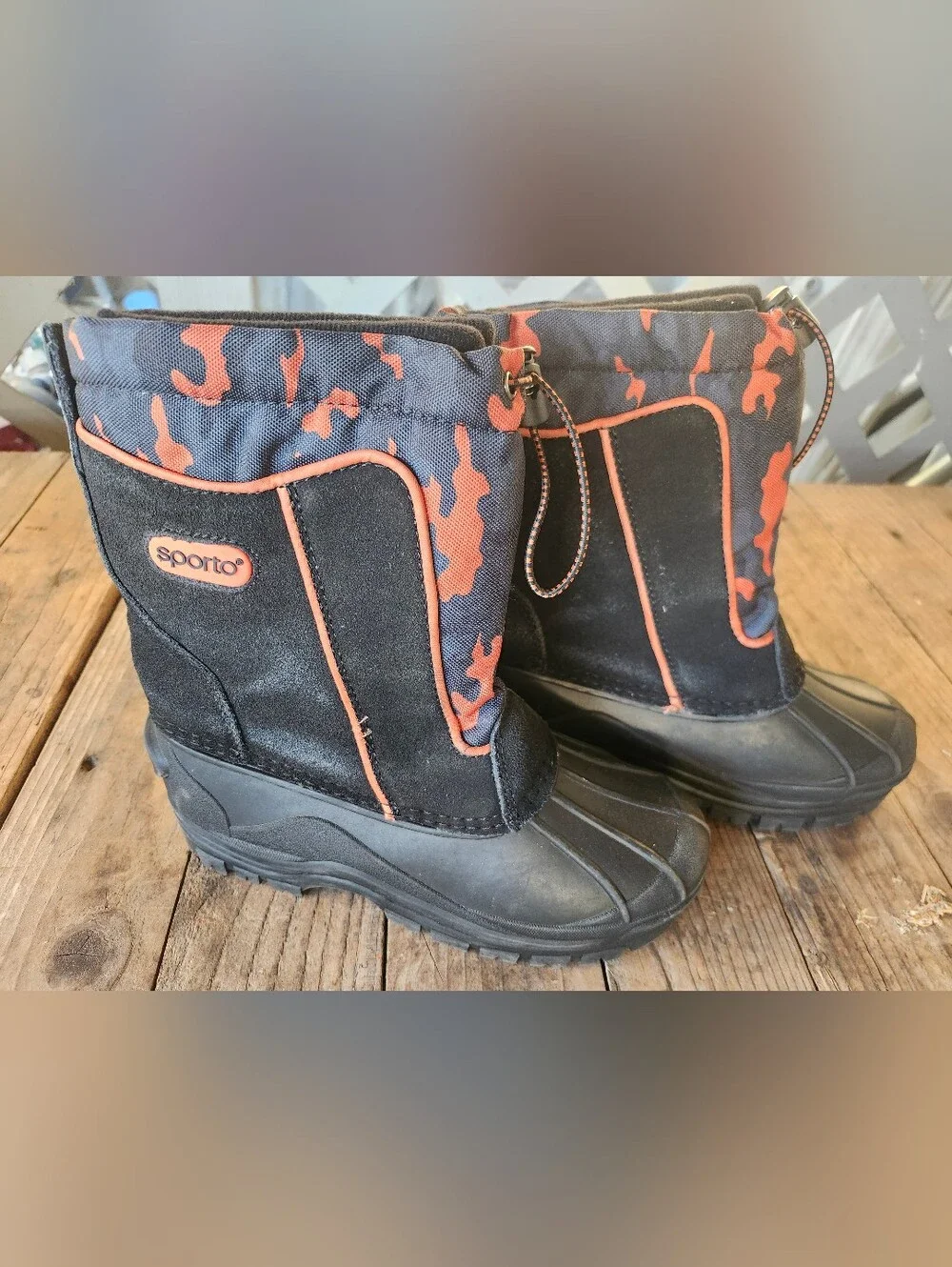 Sporto Kids Black Boots with Orange Camo Accents